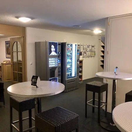 Artemis Easy Self Check In-out 3*
